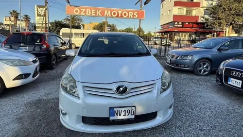 2012 Model Otomatik Toyota Auris