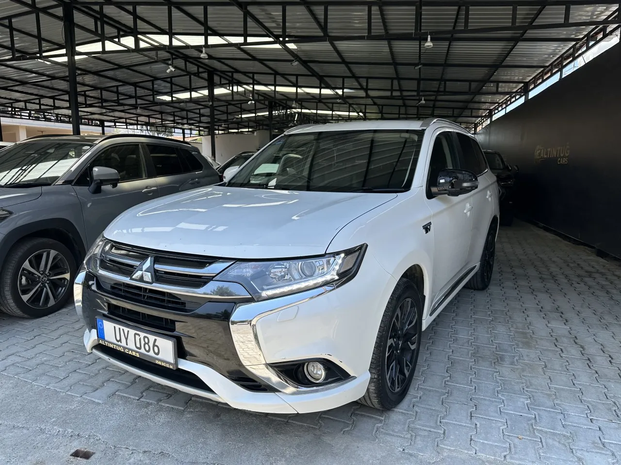 2018 Model Otomatik Mitsubishi Outlander
