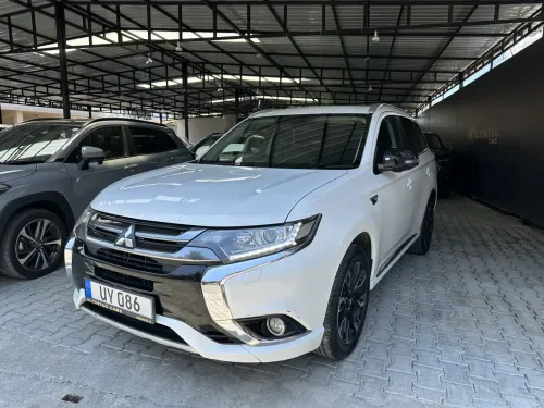 2018 Model Otomatik Mitsubishi Outlander
