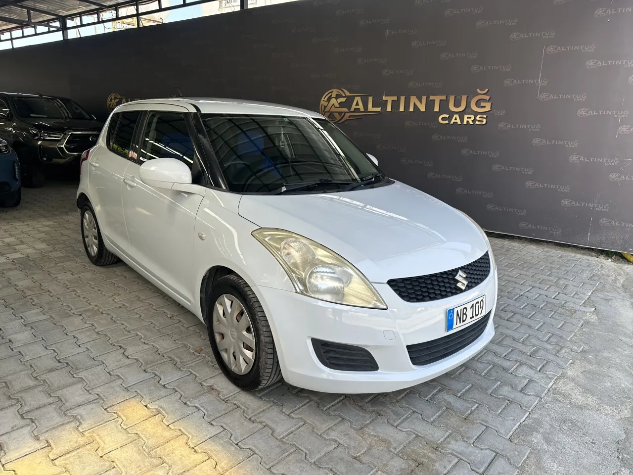 2010 Model Otomatik Suzuki Swift