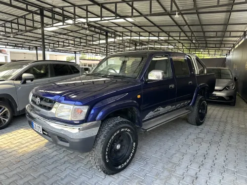 2004 Model Düz Toyota Hilux