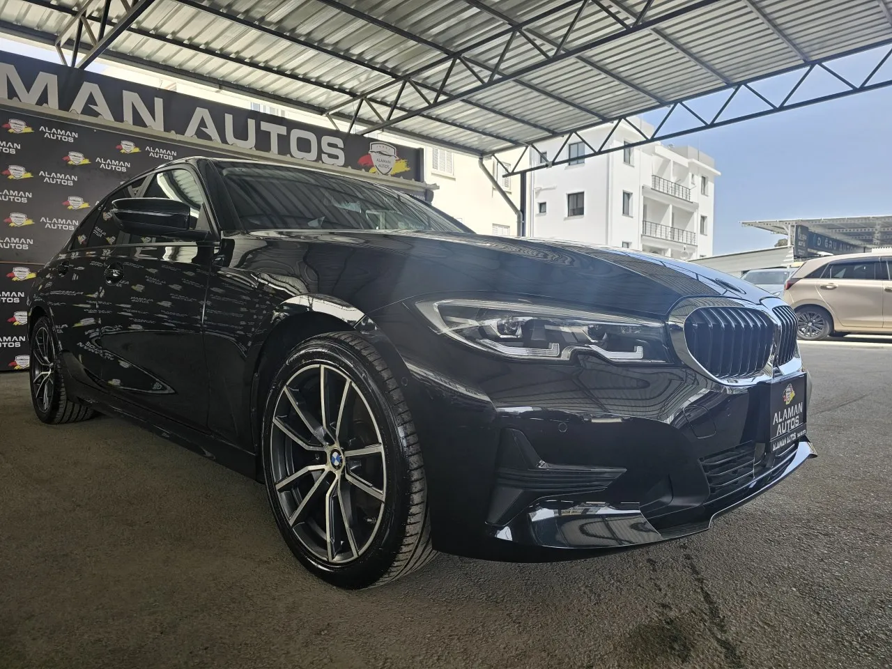 2022 Model Otomatik BMW 3 Serisi