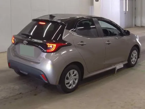 2025 Model Otomatik Toyota Yaris