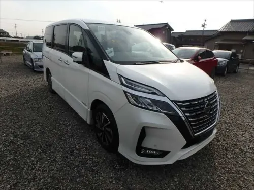 2022 Model Otomatik Nissan Serena