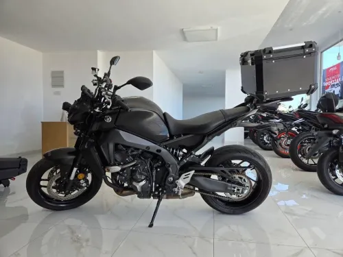 2022 Model Otomatik Yamaha MT-09