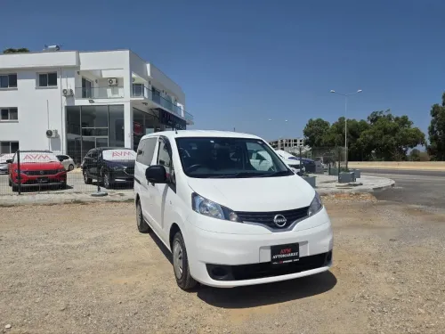 2022 Model Otomatik Nissan NV200