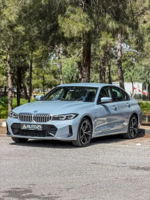 2024 Model Otomatik BMW 3 Serisi