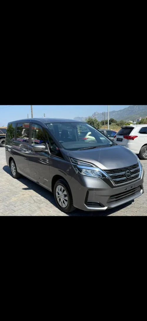 2022 Model Otomatik Nissan Serena