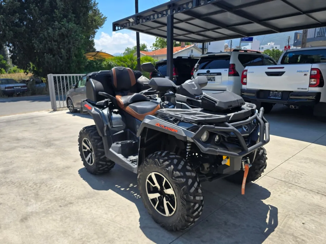 2022 Model Otomatik Can-Am Outlander