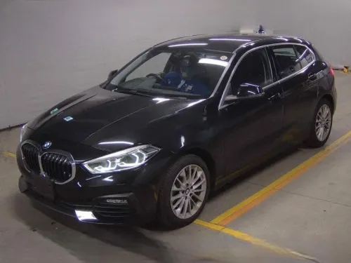 2022 Model Otomatik BMW 1 Serisi