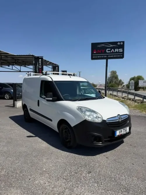 2017 Model Düz Vauxhall Combo
