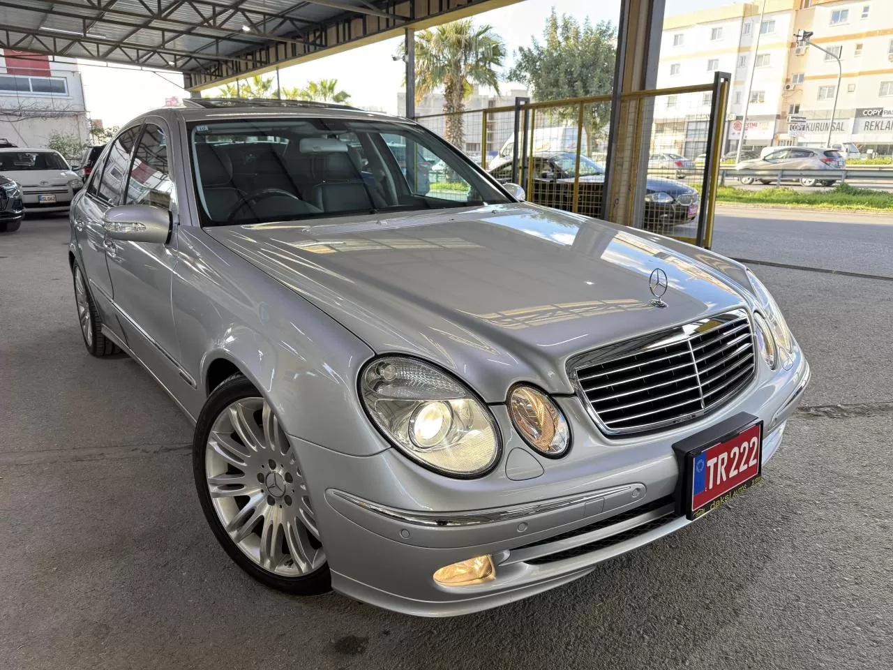 2005 Model Otomatik Mercedes-Benz E Serisi