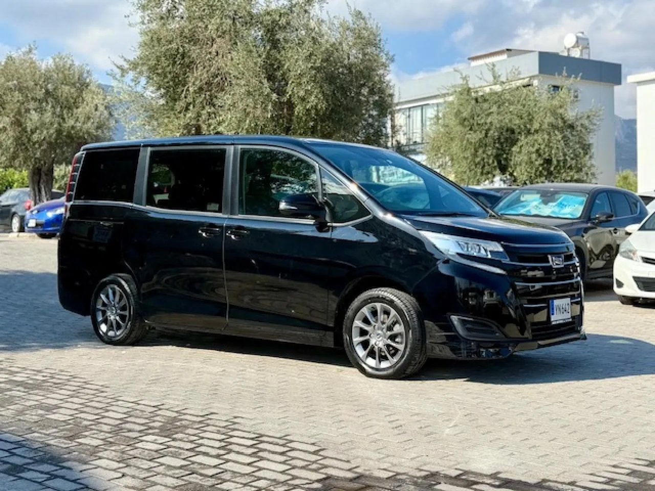 2019 Model Otomatik Toyota Noah