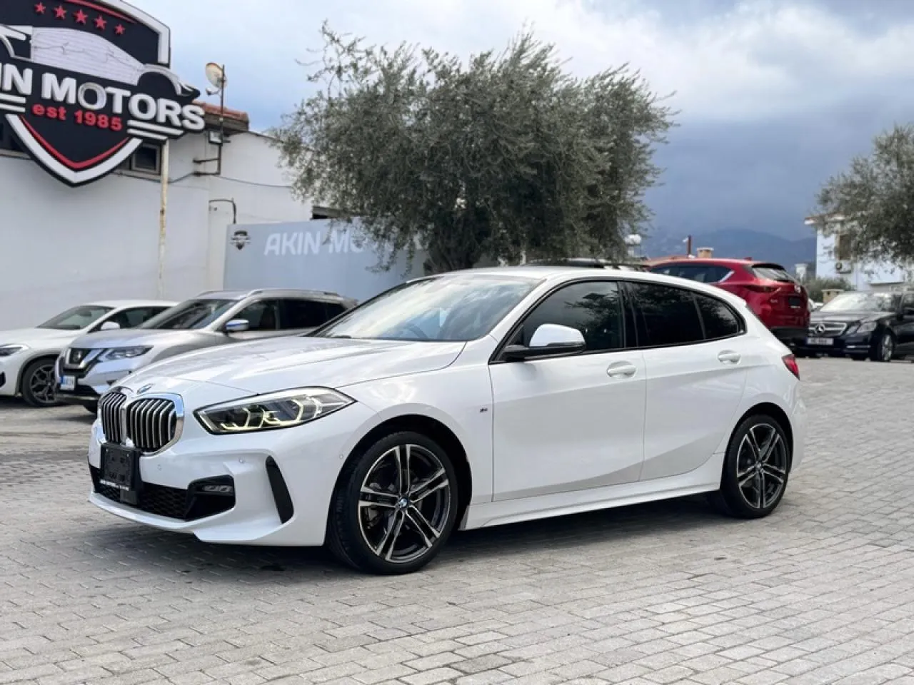 2023 Model Otomatik BMW 1 Serisi