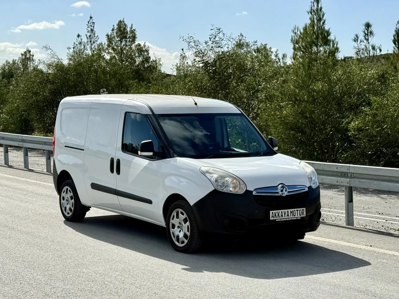 2018 Model Düz Vauxhall Combo